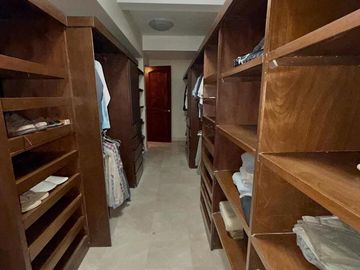 CASA EN VENTA EN PORTAL DEL HUAJUCO