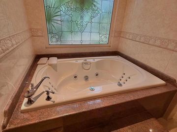 CASA EN VENTA EN PORTAL DEL HUAJUCO