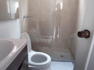 Apartamento en venta de 3 habitaciones en Bogotá, Santa Bárbara.