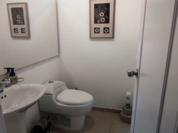 Apartamento en venta de 3 habitaciones en Bogotá, Santa Bárbara.