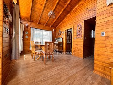 Algarrobo, Linda Casa en Exclusivo Condominio. Oportunidad