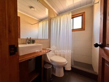 Algarrobo, Linda Casa en Exclusivo Condominio. Oportunidad