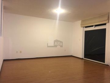 Excelente casa en renta en Puerta Real, Corregidora, Querétaro. DISPONIBLE EL AGOSTO 15