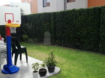 Excelente casa en renta en Puerta Real, Corregidora, Querétaro. DISPONIBLE EL AGOSTO 15