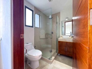 Casa en Venta en Bosques de las Fuentes Calimaya | $4,780,000