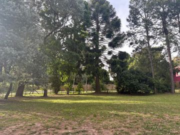 Venta Lote con casa 2 amb! Barrio cerrado Las Lomadas! Cardales