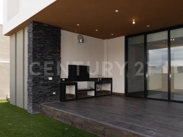 CASA EN VENTA | LA HERRADURA CLUB DE GOLF | CARRETERA NACIONAL, NL