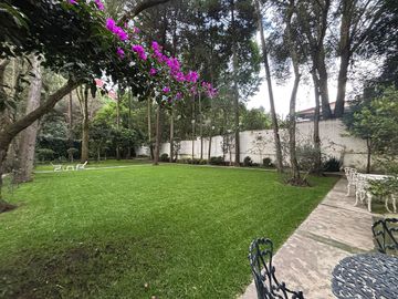 OPORTUNIDAD : CASA EN VENTA  EN LA HERRADURA