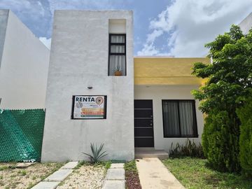 Casa(3R) en Renta en Gran San Pedro Cholul