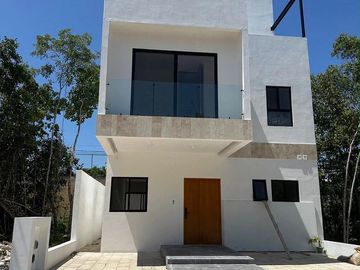 VENDO CASA EN RESIDENCIAL DE CANCÚN QUINTANA ROO