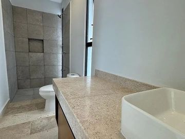 CASA TIPO TOWNHOUSE EN VENTA EN CHOLUL, MERIDA YUCATAN