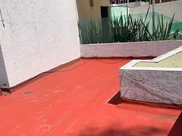 CASA EN CONDOMINIO PRIVADO CON VIGILANCIA Y POTENCIAL EN COYOACÁN