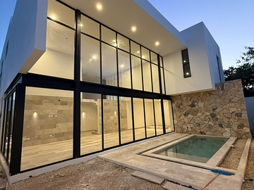 Casa en Venta en Temozon Norte Merida Privada Soluna