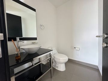 DEPARTAMENTO PH EN VENTA EN SENS LOMAS DE VISTA HERMOSA