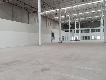 NAVE INDUSTRIAL  EN RENTA EN  AEROPUERTO QUERÉTARO.