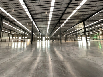 NAVE INDUSTRIAL  CROSS DOCK EN RENTA EN  EL MARQUÉS QUERETARO.