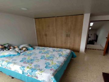 CASA EN VENTA EN LA BAJA LEONORA/MANIZALES