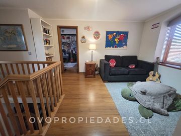 CASA INTERIOR CONDOMINIO TRAPENSES