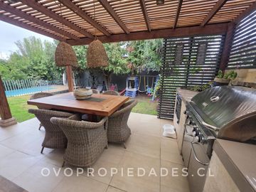 CASA INTERIOR CONDOMINIO TRAPENSES
