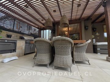 CASA INTERIOR CONDOMINIO TRAPENSES