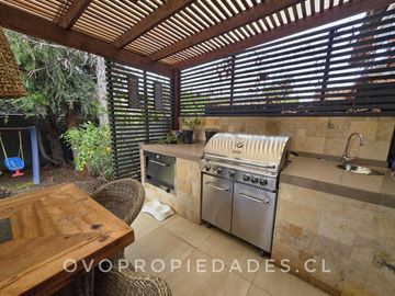 CASA INTERIOR CONDOMINIO TRAPENSES