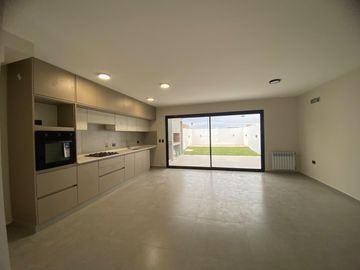 Duplex en Docta 3 dormitorios con pileta