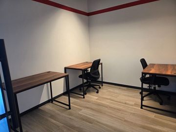 RENTA DE OFICINAS AMUEBLADAS EN JURIQUILLA