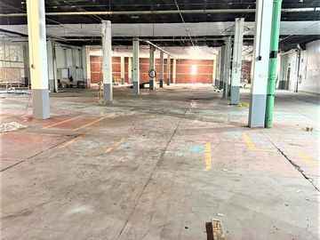 Bodega Comercial en Renta en Tlalnepantla Kimex Park (m2bi77)