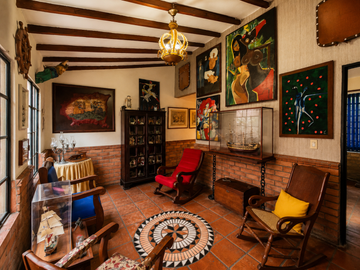 VENTA CASA CHAMPAGNAT DE UN PISO, SUR CENTRAL CALI