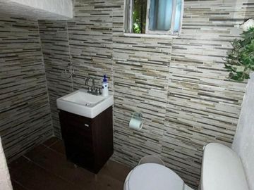 VENTA DE CASA DENTRO DE PRIVADA EN SAN FRANCISCO COAXUSCO EN METEPEC ATRÁS DEL COLEGIO ARGOS