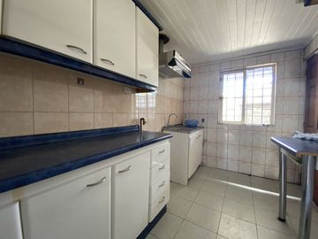 AMPLIA PROPIEDAD ARRIENDO CHILLAN VIEJO