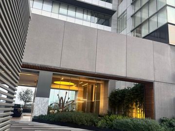 Se renta departamento Frente a Parque La Mexicana