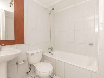 MODERNO 2D2B EN SANTIAGO CENTRO CON EXCELENTE DISTRIBUCION