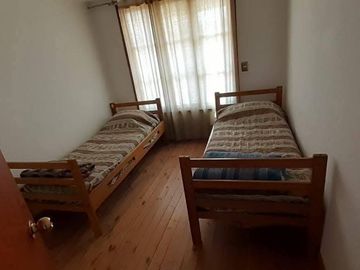 SE VENDE GRAN CASA EN EL TABO 7 HABITACIONES