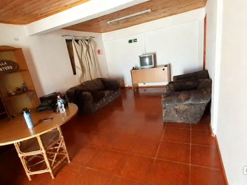 SE VENDE GRAN CASA EN EL TABO 7 HABITACIONES