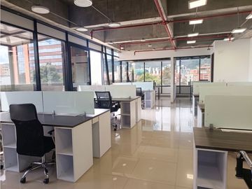 CHICO OFICINA ARRIENDO 100 MTS MS 50 DE TERRAZA