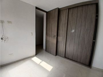 Alquilo apartamento en Medellín barrio la floresta