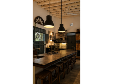 SE VENDE CASA DE ESQUINA CON POTENCIAL TURSTICO, CENTRO HISTÓRICO