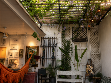 SE VENDE CASA DE ESQUINA CON POTENCIAL TURSTICO, CENTRO HISTÓRICO