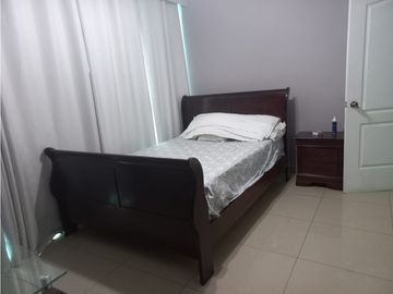 Se alquila apartamento en Bella Vista