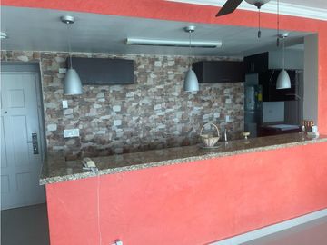 Se alquila apartamento en Bella Vista
