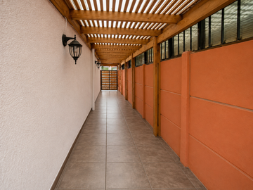 VENTA CASA 4HAB 3BA BUIN