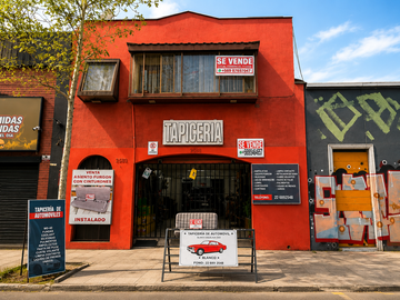 VENTA LOCAL COMERCIAL 3HAB 2BA SANTIAGO