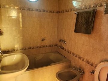 Casa en venta en Temperley Este