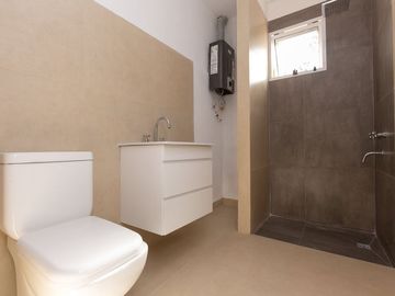 VENTA DEPARTAMENTO 3 AMBIENTES FLORES AMPLIO