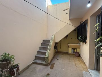 VENTA CASA 5 DORM 104 m² - B° SANTA RITA - JUJUY