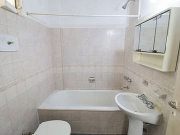 2 AMBIENTES EN ALQUILER