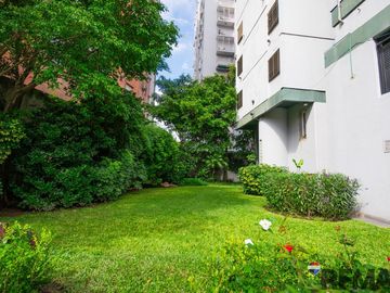 Venta 3 ambientes con 2 balcones. Colegiales
