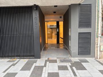 VENTA DEPARTAMENTO 3 AMB MATADEROS CON PARRILLA