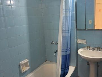 Venta Monoambiente cocina separada en Caballito